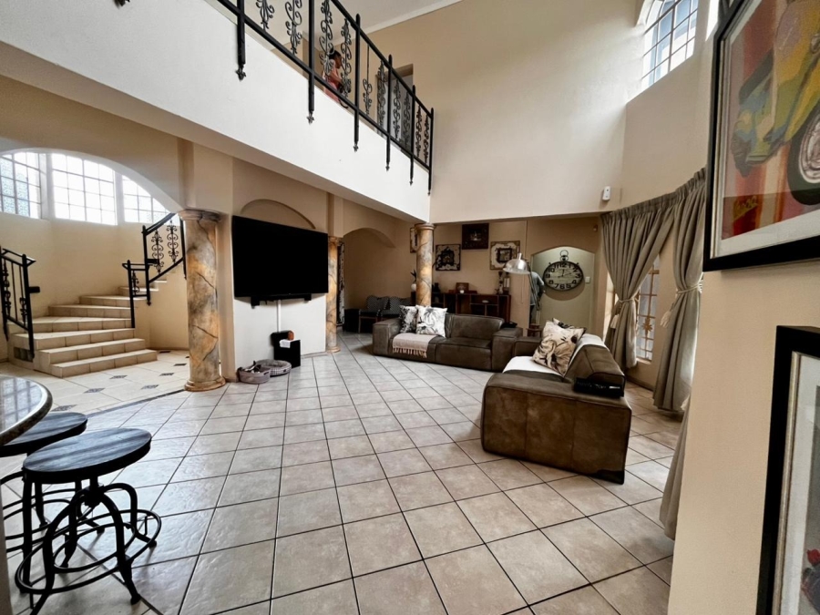 4 Bedroom Property for Sale in Safari Gardens North West